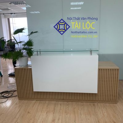 Quầy Lễ Tân - QLTTL09
