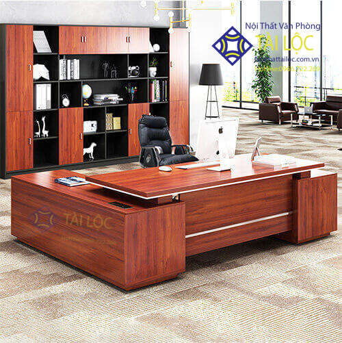 Bàn lãnh đạo Royal 2M2 -BGĐTL10